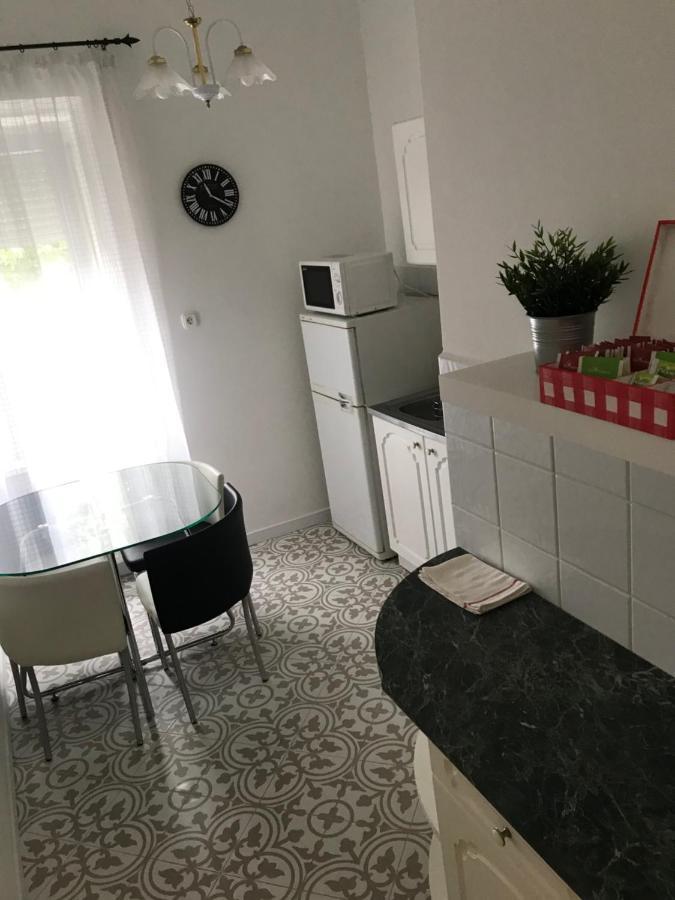 Rosmarinus Apartman Pecs Exterior photo