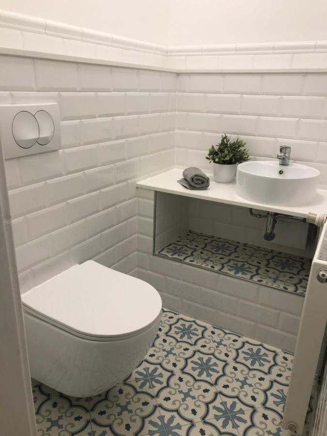 Rosmarinus Apartman Pecs Exterior photo